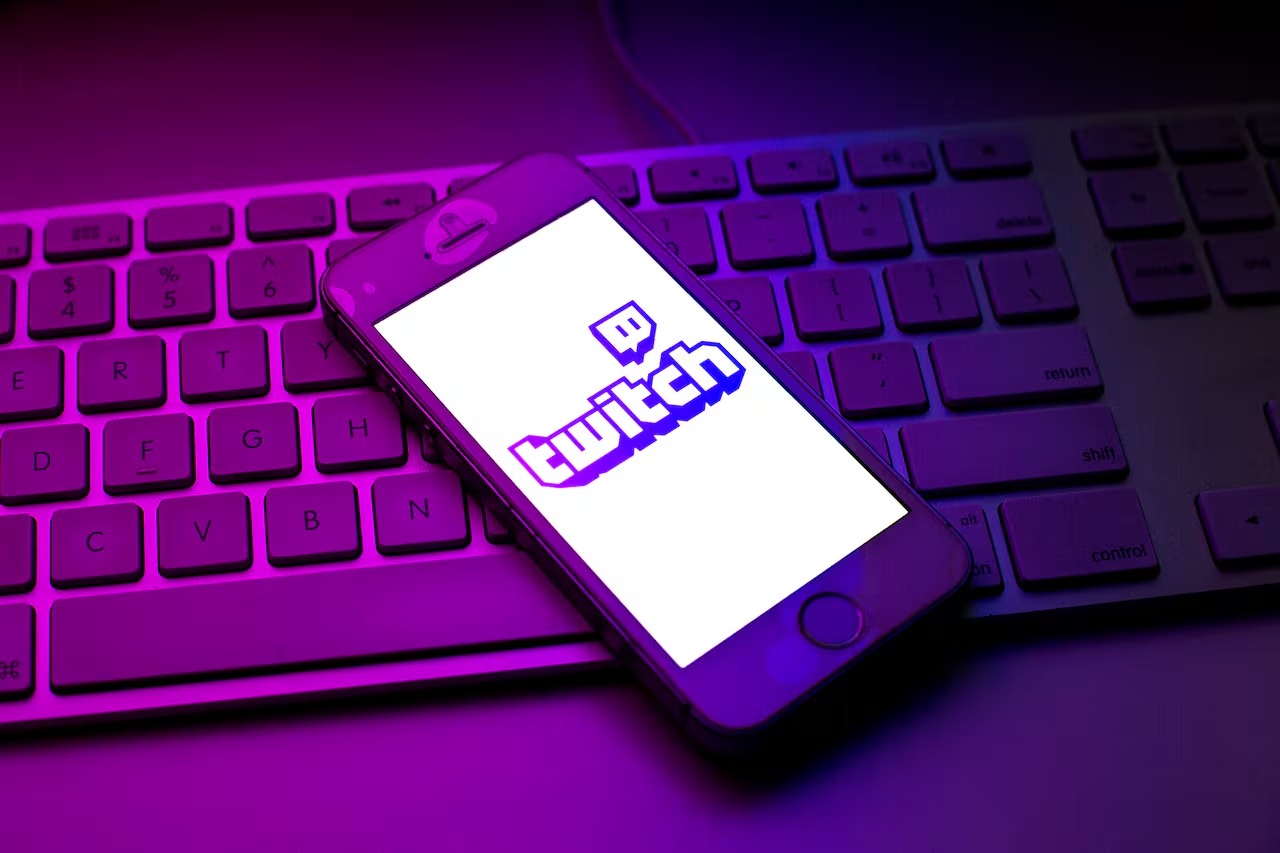 Streamers mexicanos brillan en Twitch: ¡Viva México!