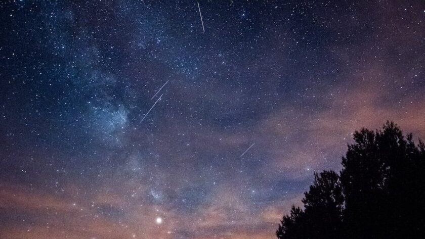 Lluvia de Estrellas Táuridas: cuándo y dónde verla