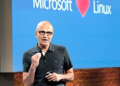 Satya Nadella explica su visión sobre la inteligencia artificial y el futuro del empleo