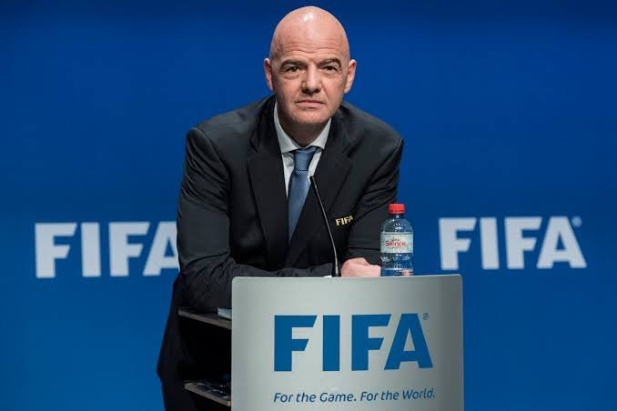FIFA retira plan de inversión privada