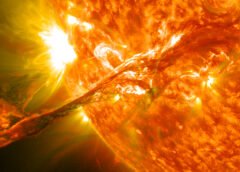 Una eyección de masa coronal se dirige hacia la Tierra tras la erupción de un filamento solar