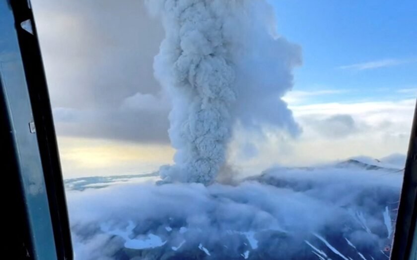 NISAR espacio volcán Krasheninnikov