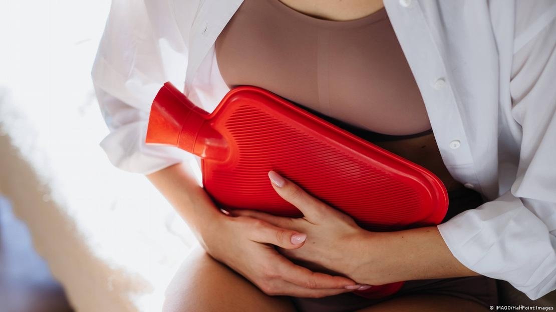 mujeres dolor físico expertos